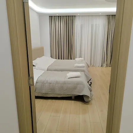 James Studio * Tirana