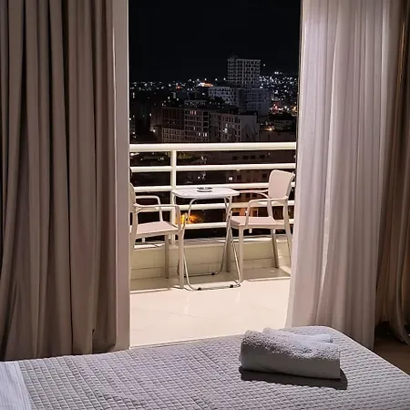 James Studio דירה